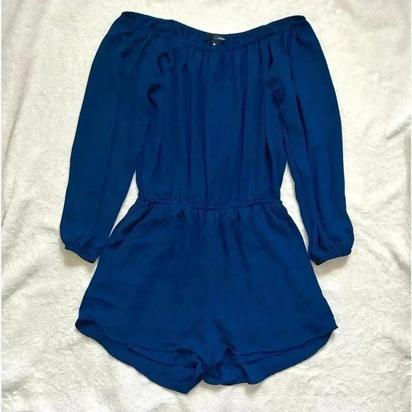 Navy Blue Off Shoulder Long Sleeve Romper. - Picture 1 of 6